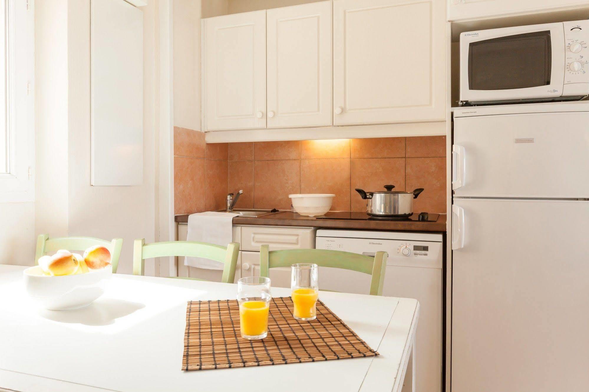 Les Rivages - Appartement Vue Mer Imprenable-Piscine Six-Fours-les-Plages Luaran gambar